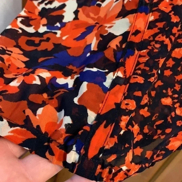 Cleo  L - Picture 5 of 8